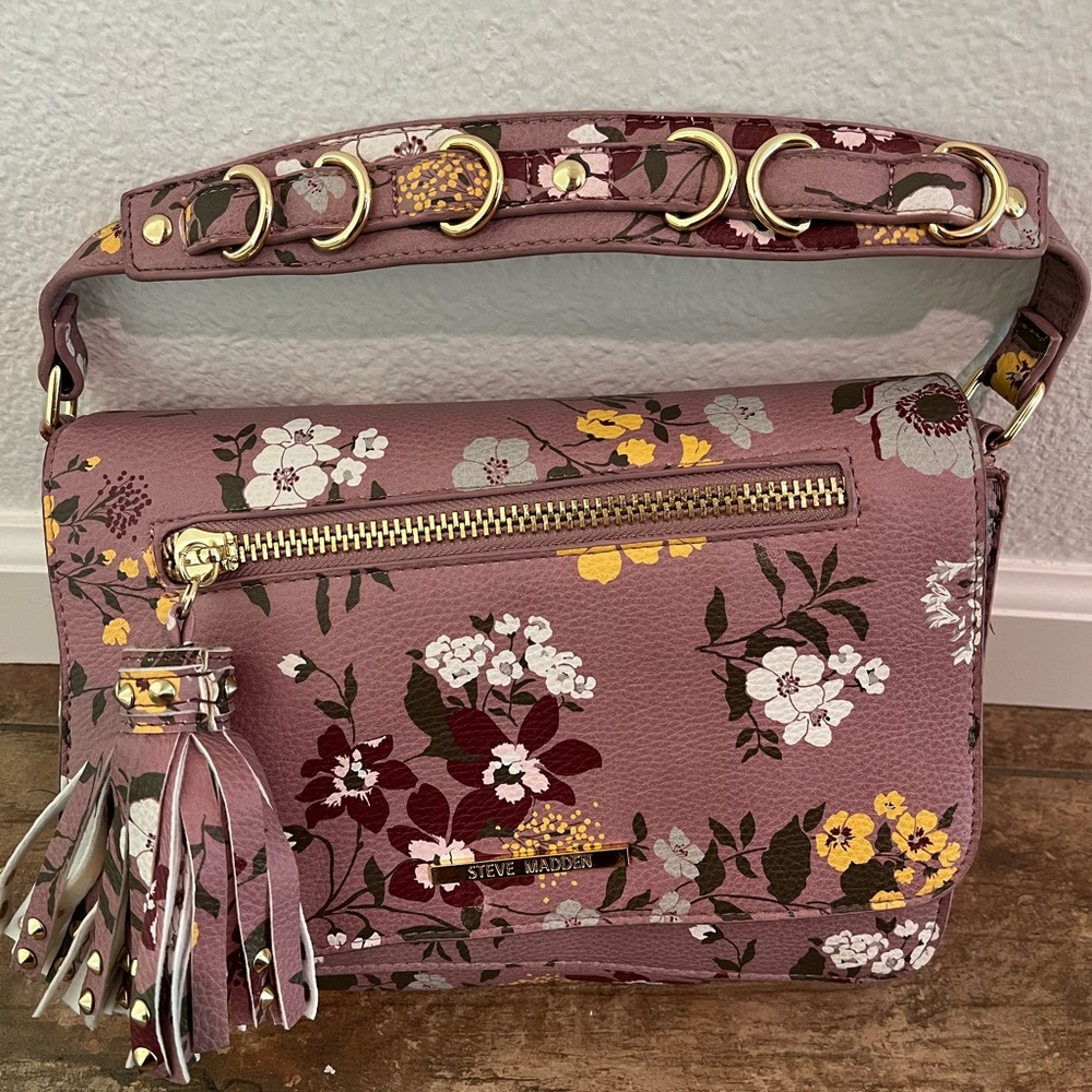 Steve Madden purse, purple floral. Never been used!